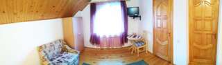 Отель Oskolok Dovbusha Mini-Hotel Яремче Стандартные апартаменты-3