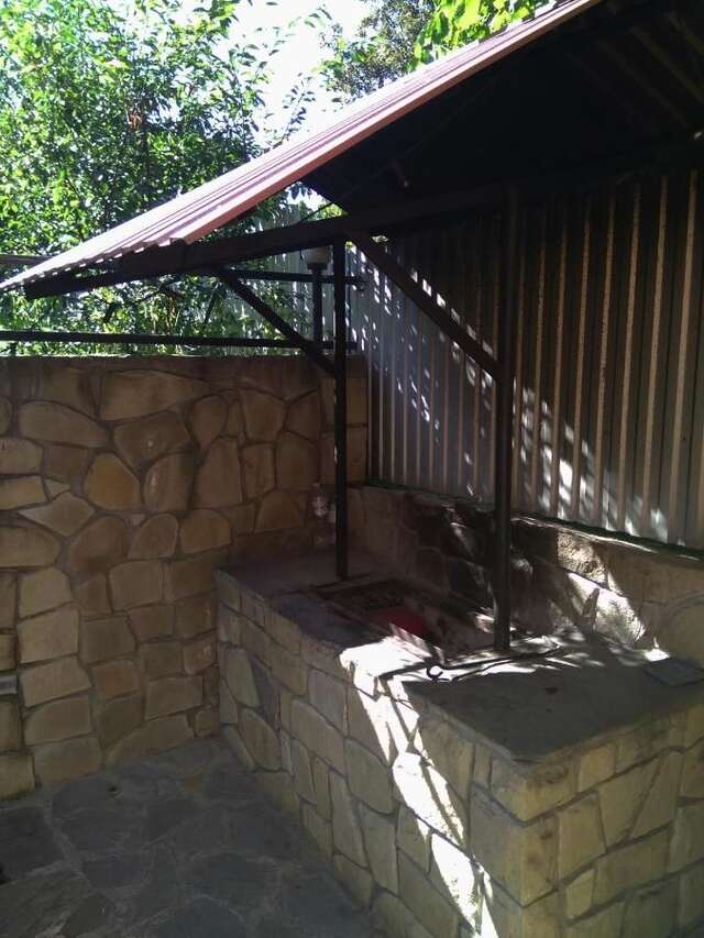 Отель Oskolok Dovbusha Mini-Hotel Яремче-11
